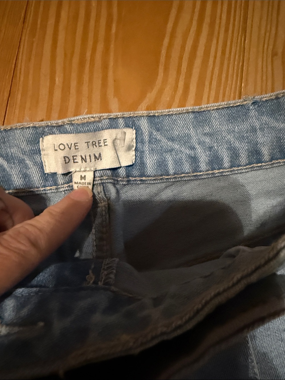 Love Tree Light Blue Denim Jean Shorts - Picture 3 of 4